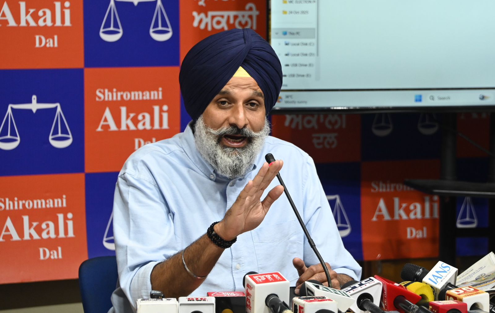 Bhagwant Mann committing a self goal by changing his version on the sacrilege video repeatedly –Majithia