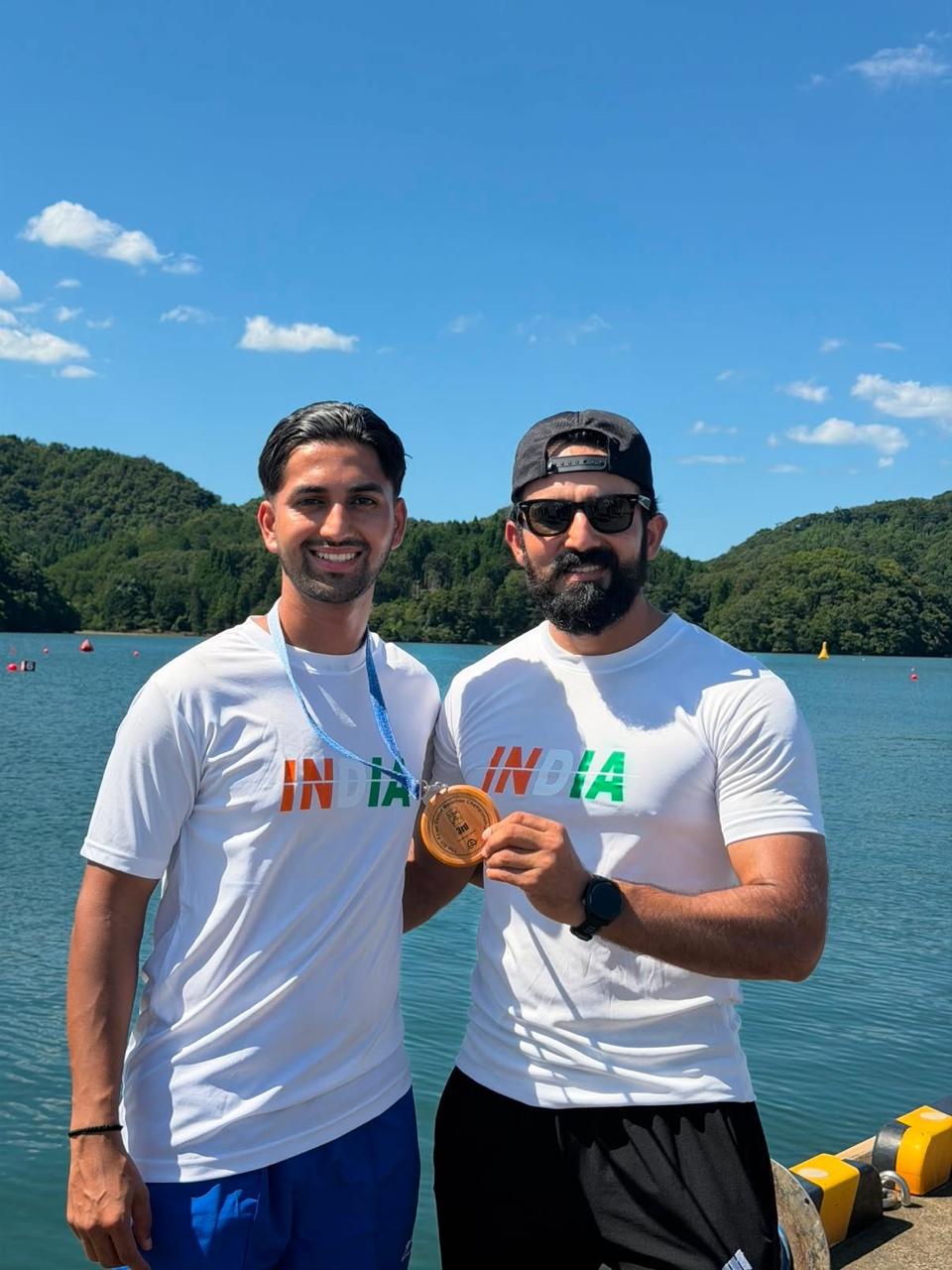 Jaganbir Bajwa Waves the Tricolor in Japan, Wins Two Bronze Medals at the Asian Canoe Marathon Championship