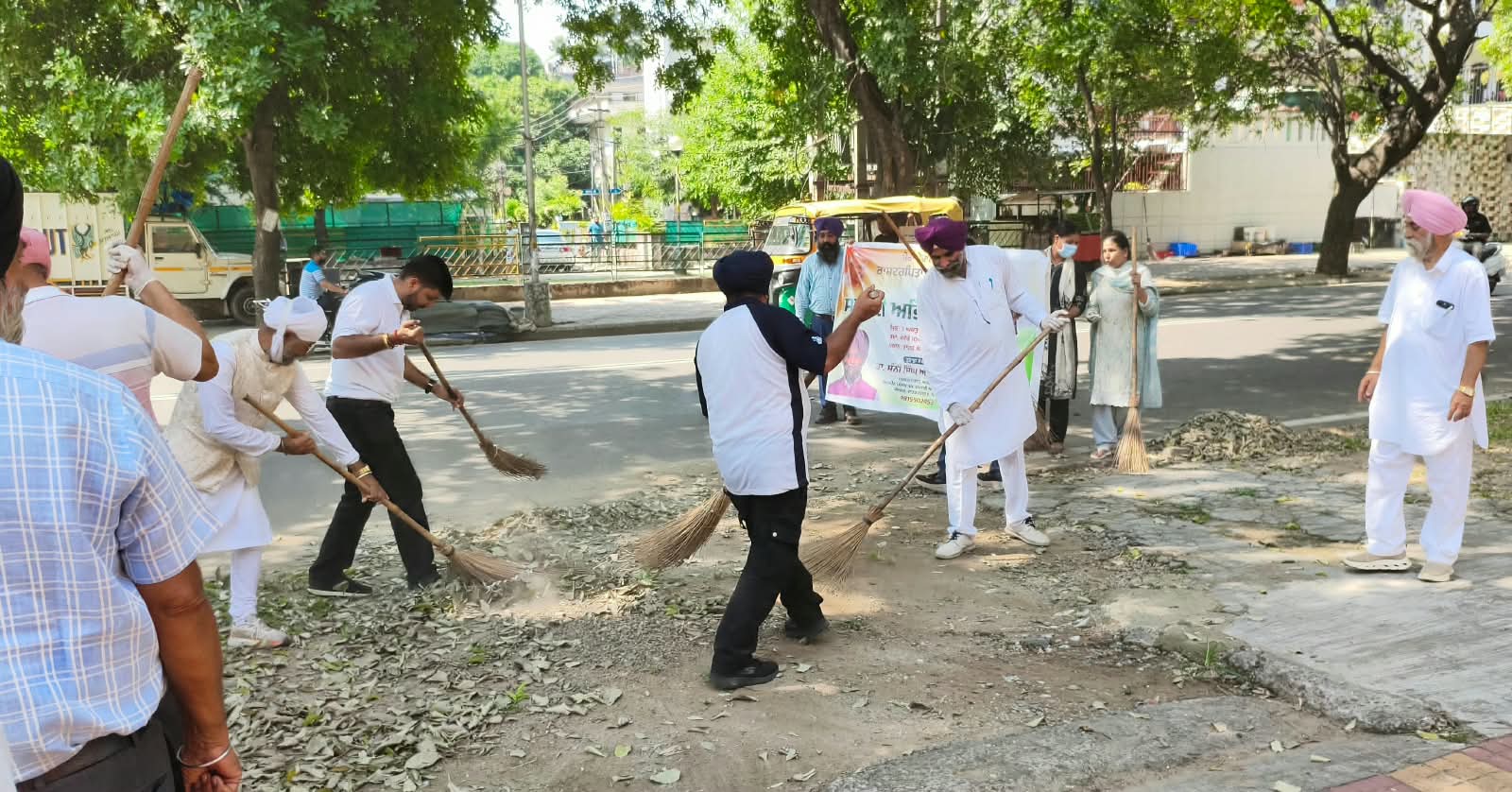 Special cleanliness drive held in Ward No. 6 on the occasion of Mahatma Gandhi Jayanti