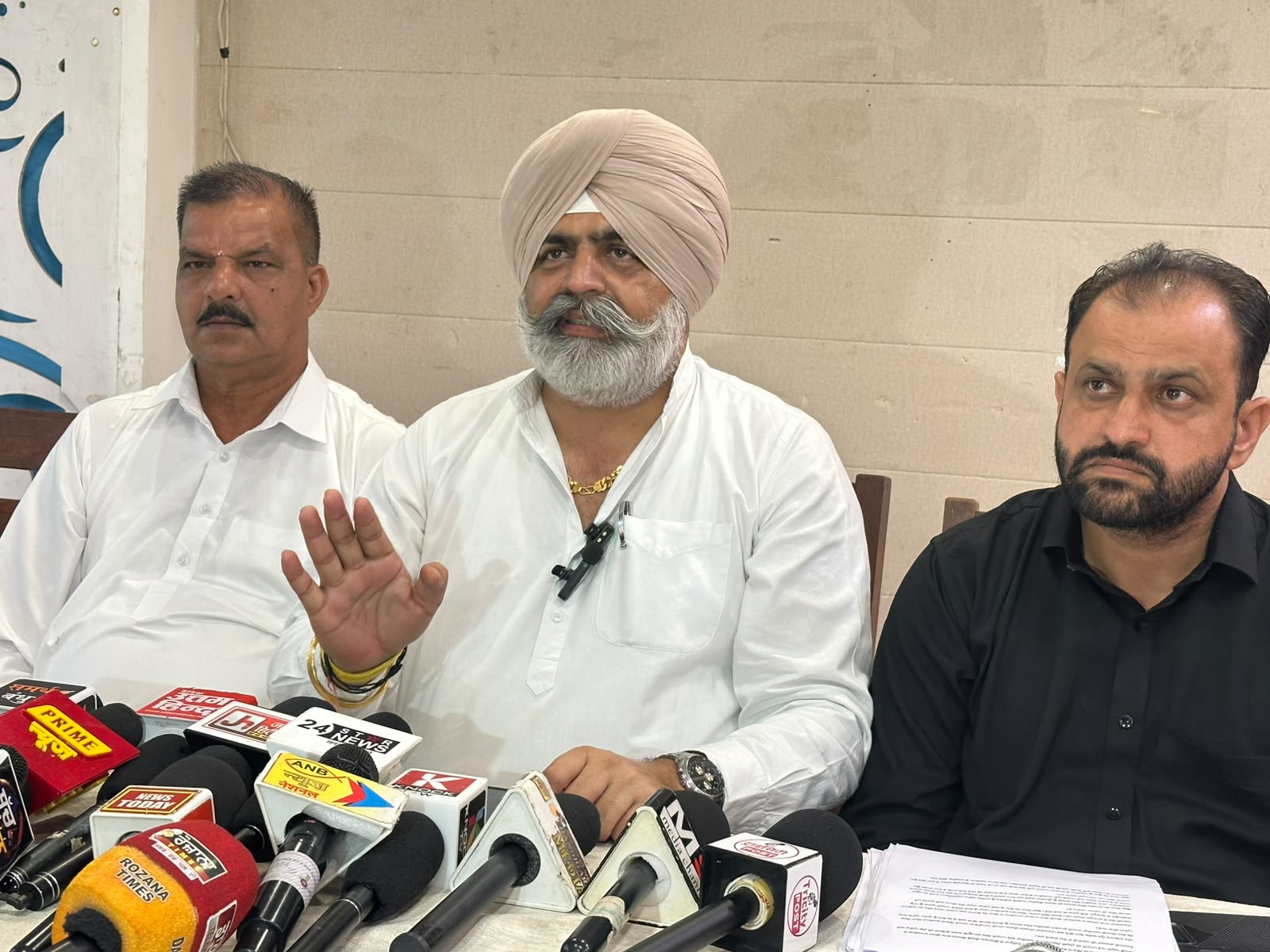 Setback for SAD as Shyam Lal Gujjar Majriyan Resigns from Party
